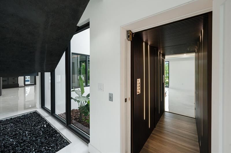 10201 SW 64th St, Miami, FL 33173 Photo