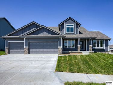 4302 Chennault Street, Bellevue, NE 68123