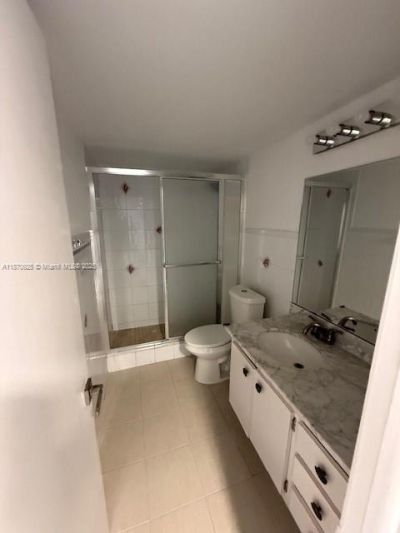 5750 Collins Ave, Unit 3K, Miami Beach, FL 33140 Photo