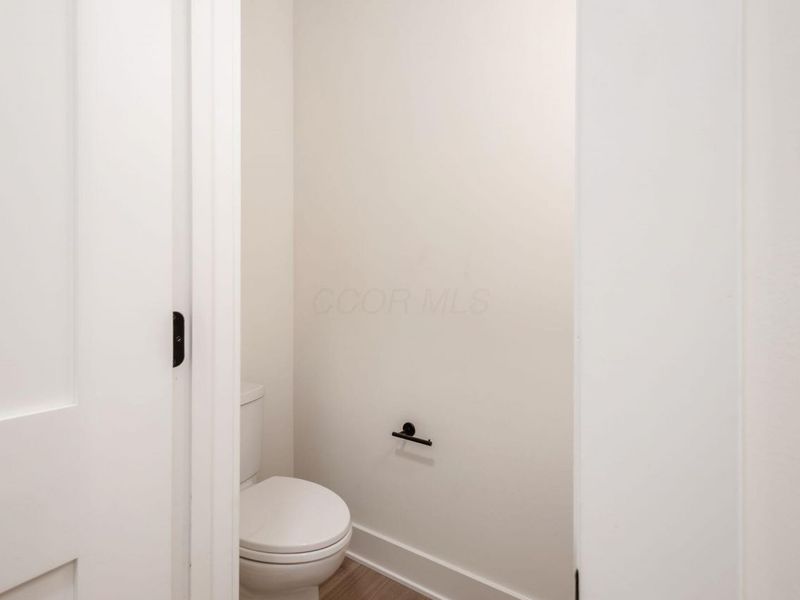 1025 Hunter Avenue, Columbus, OH 43201 Photo 21