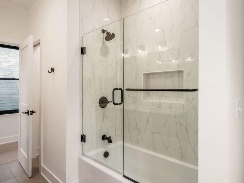 1025 Hunter Avenue, Columbus, OH 43201 Photo 27