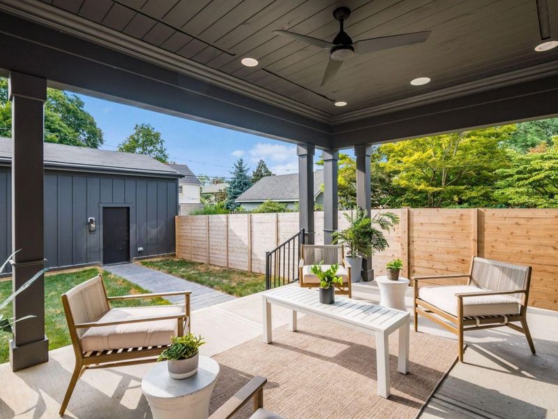 1025 Hunter Avenue, Columbus, OH 43201 Photo 38