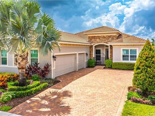 9122 SW Pepoli Way, Port St Lucie, FL 34987