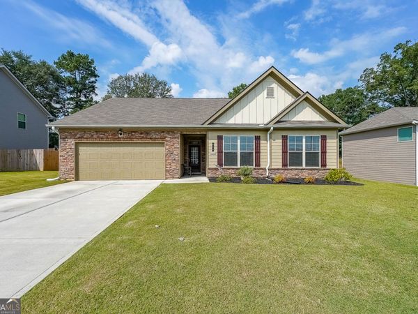 516 MCGINNIS Circle, Calhoun, GA 30701