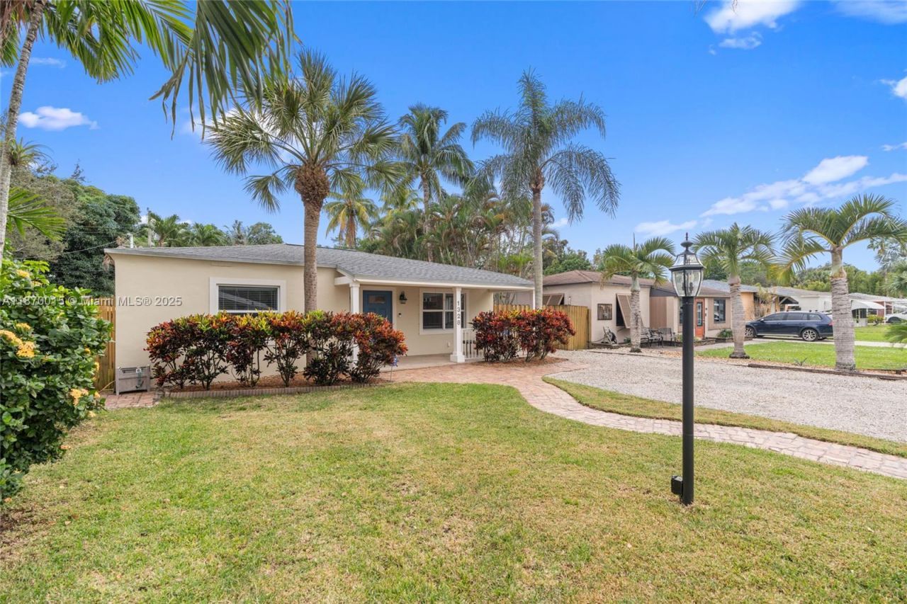 1328 SW 30th St, Fort Lauderdale, FL 33315 Photo
