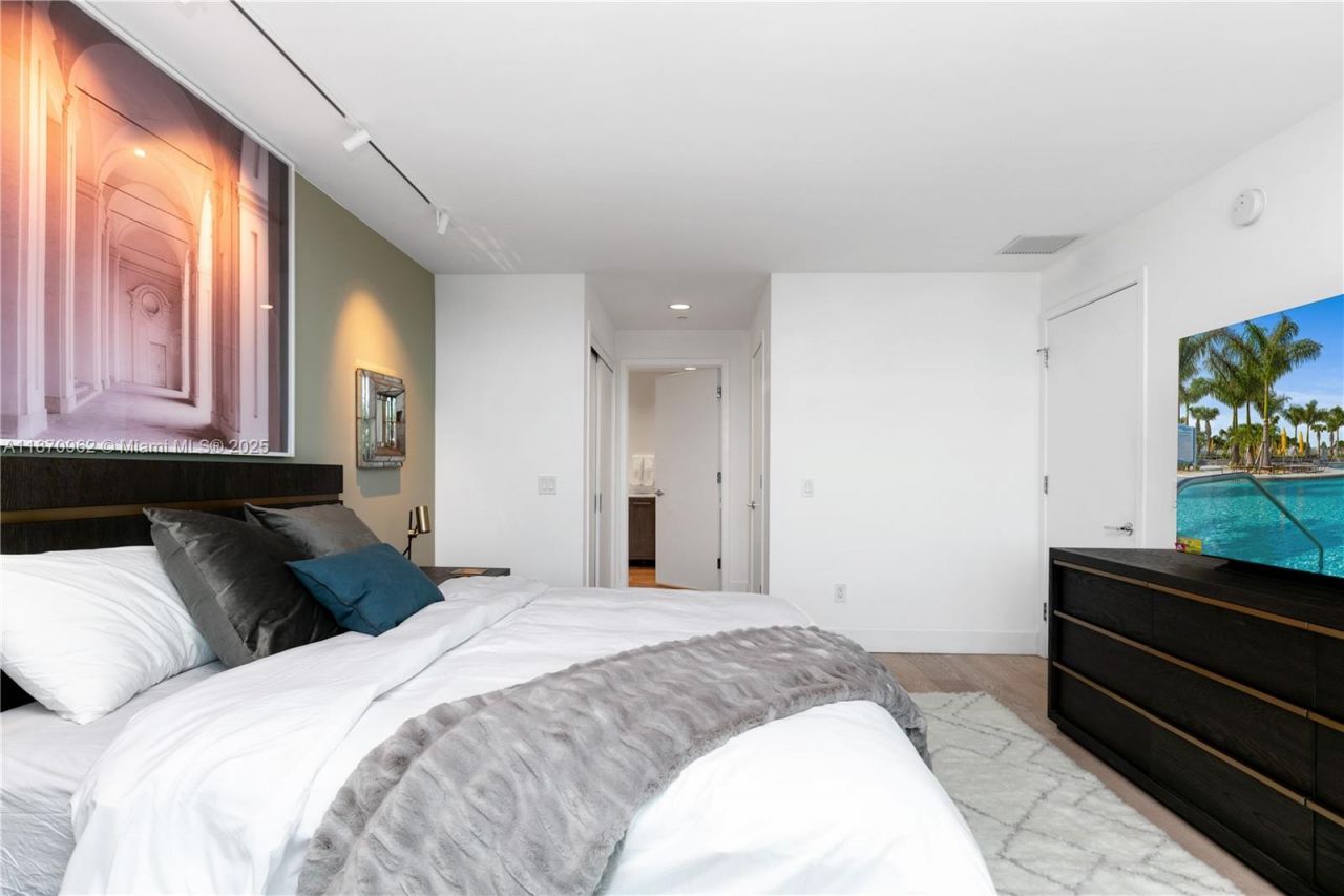 360 Ocean Dr, Unit 305S, Key Biscayne, FL 33149 Photo