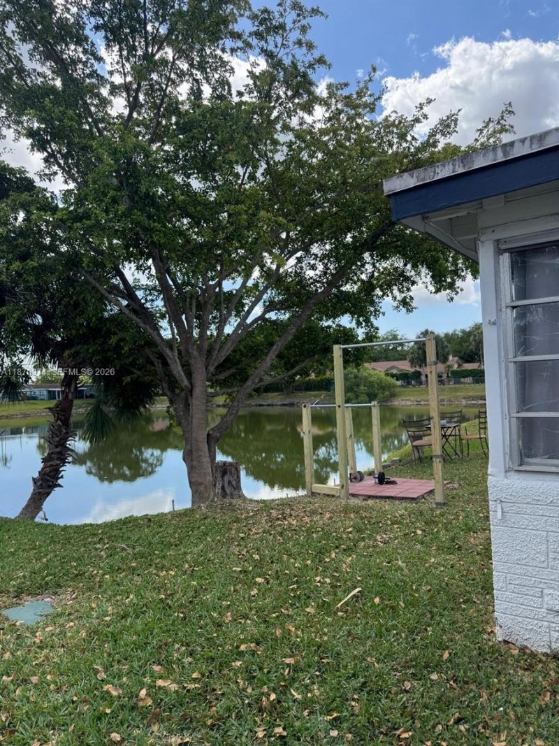 4808 NW 27th Ter, Tamarac, FL 33309 Photo