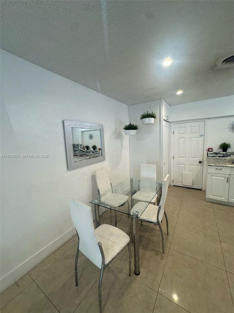 4808 NW 27th Ter, Tamarac, FL 33309 Photo