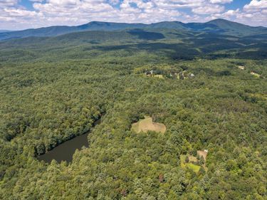 6049 Elon Road, Monroe, VA 24574