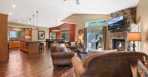 938 Kekin Street, South Lake Tahoe, CA 96150 Photo