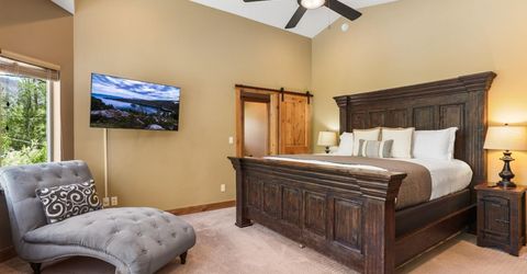 938 Kekin Street, South Lake Tahoe, CA 96150 Photo