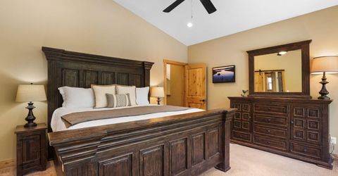 938 Kekin Street, South Lake Tahoe, CA 96150 Photo