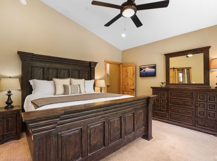 938 Kekin Street, South Lake Tahoe, CA 96150 Photo