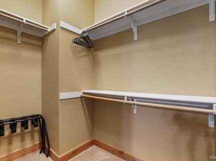 938 Kekin Street, South Lake Tahoe, CA 96150 Photo