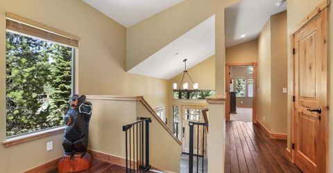 938 Kekin Street, South Lake Tahoe, CA 96150 Photo