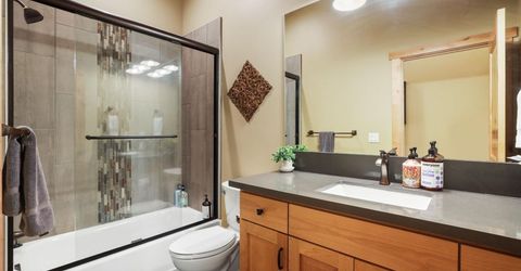 938 Kekin Street, South Lake Tahoe, CA 96150 Photo