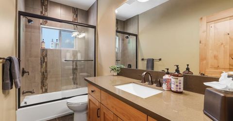 938 Kekin Street, South Lake Tahoe, CA 96150 Photo