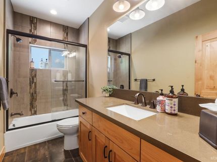 938 Kekin Street, South Lake Tahoe, CA 96150 Photo