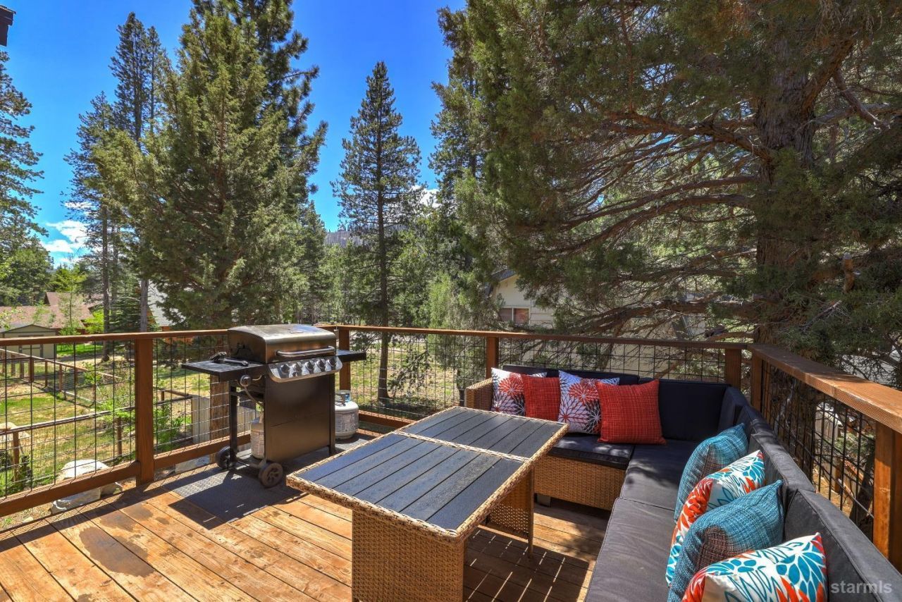 938 Kekin Street, South Lake Tahoe, CA 96150 Photo