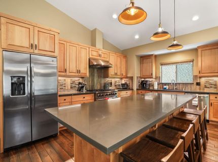 938 Kekin Street, South Lake Tahoe, CA 96150 Photo