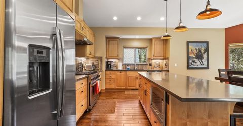 938 Kekin Street, South Lake Tahoe, CA 96150 Photo