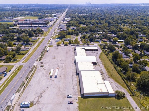 5260 N Peoria Avenue , Tulsa, OK 74126