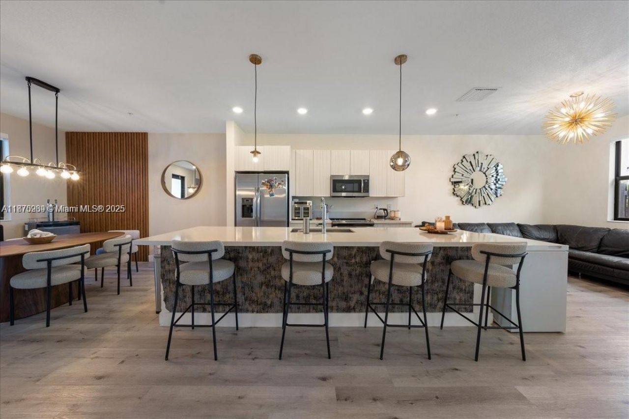 10413 NW 82nd St, Unit 9, Doral, FL 33178 Photo