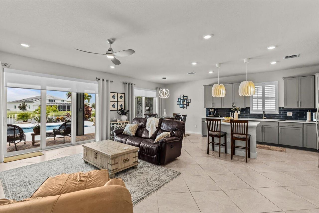 10460 SW Captiva Dr Drive, Port Saint Lucie, FL 34987 Photo