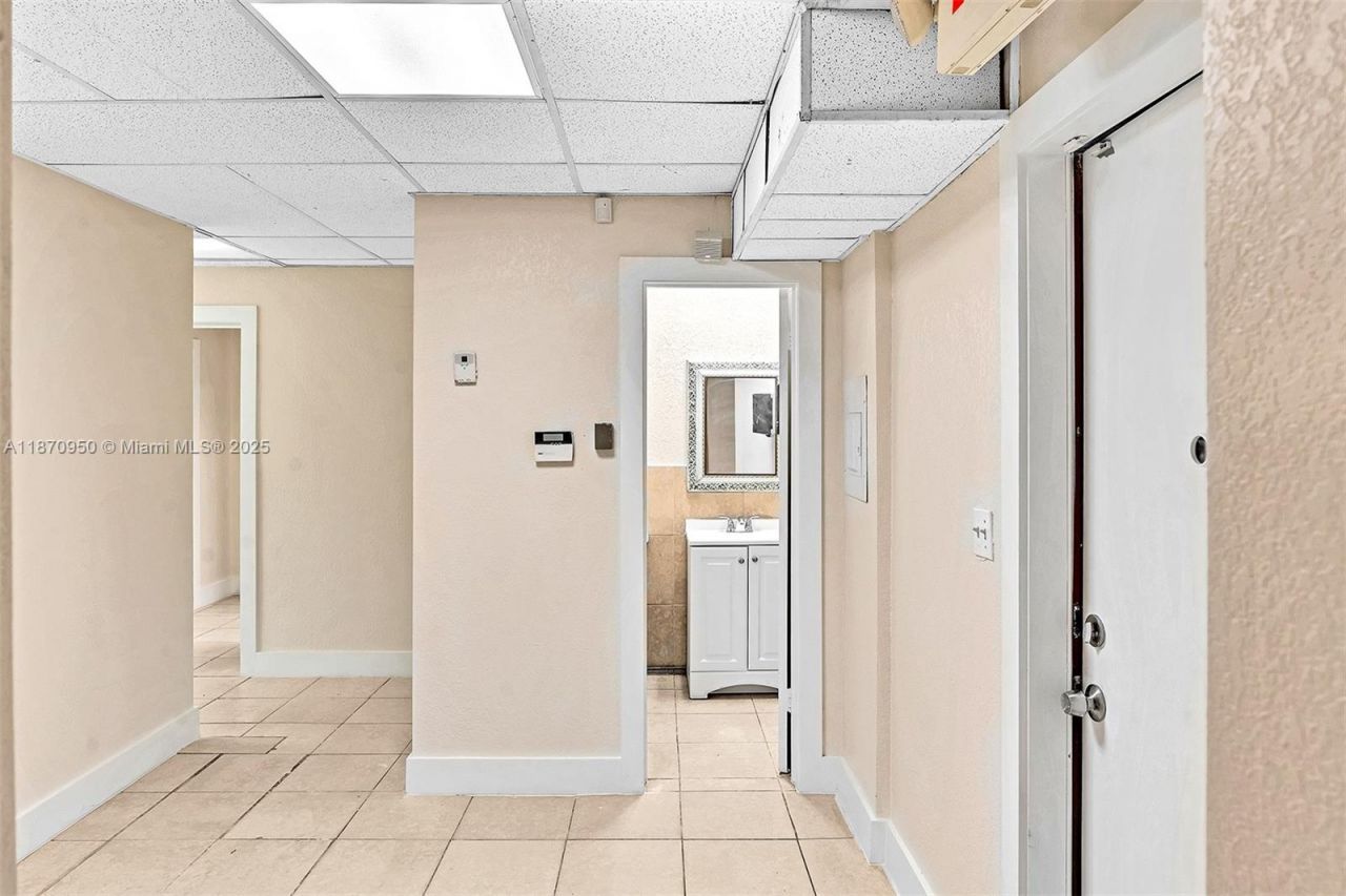 313 N Krome Ave, Unit 313-317-31, Homestead, FL 33030 Photo