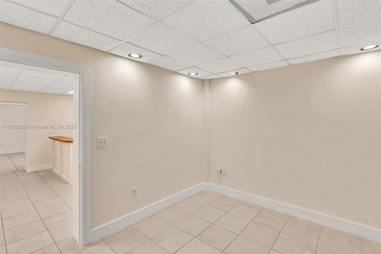 313 N Krome Ave, Unit 313-317-31, Homestead, FL 33030 Photo