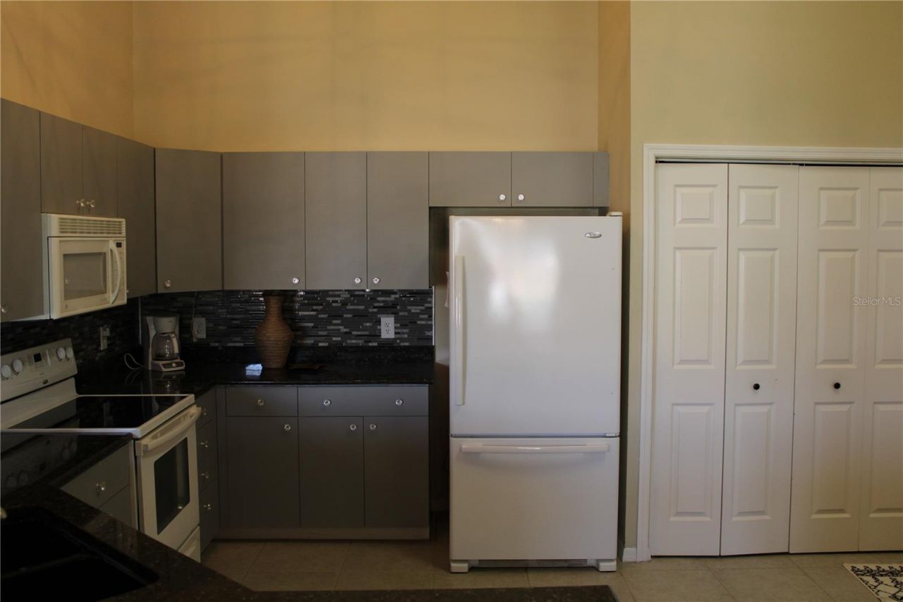 3115 Live Oak Lane, Unit 30, Palmetto, FL 34221 Photo