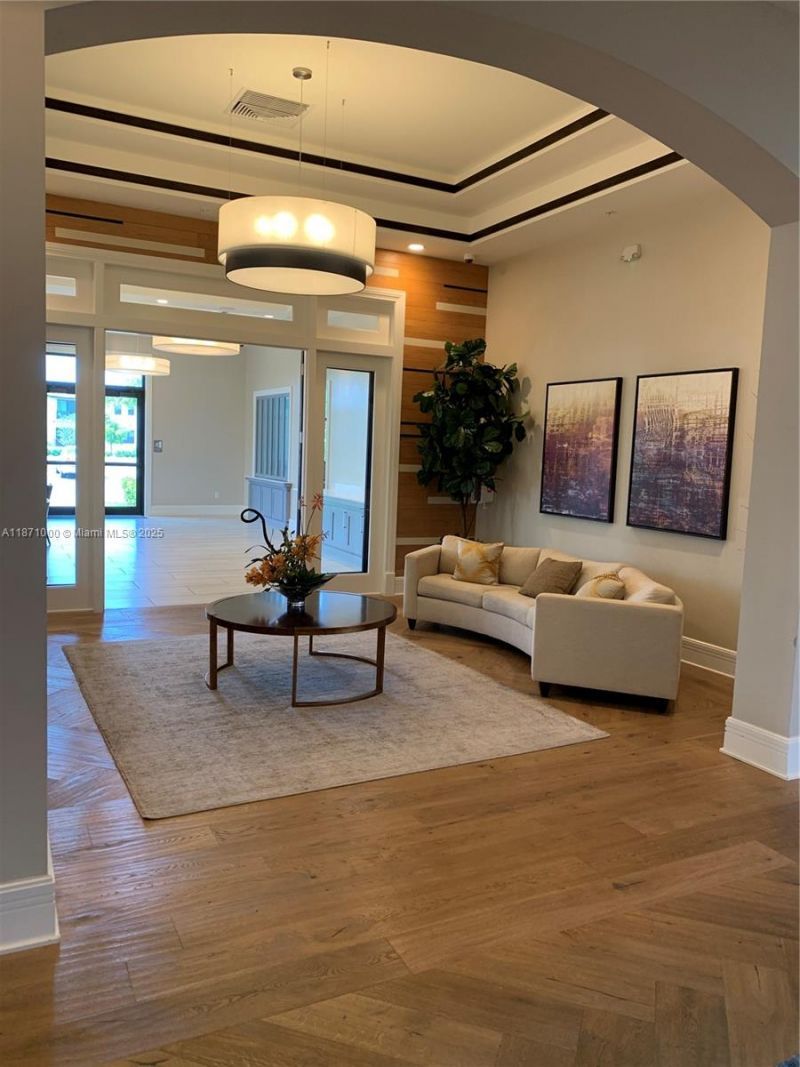 3293 W 98th Pl, Hialeah, FL 33018 Photo