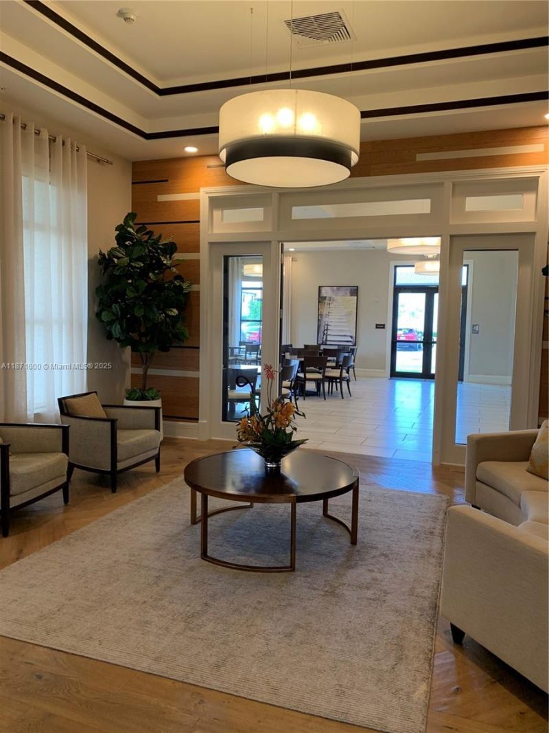 3293 W 98th Pl, Hialeah, FL 33018 Photo