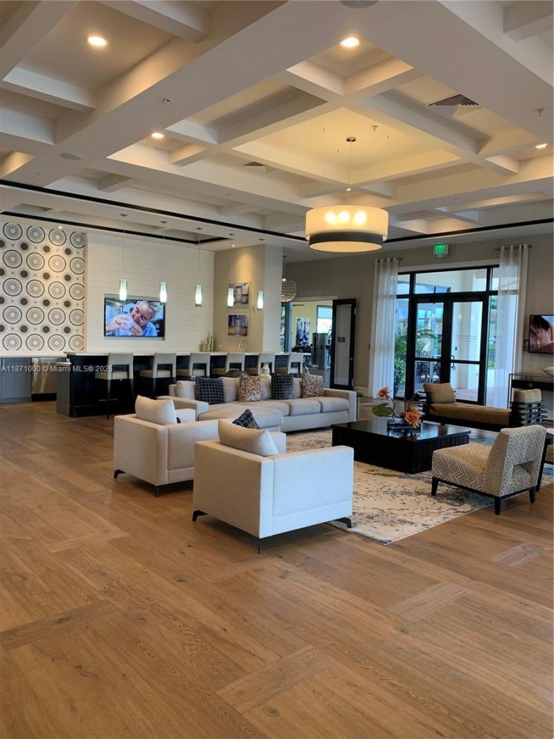 3293 W 98th Pl, Hialeah, FL 33018 Photo