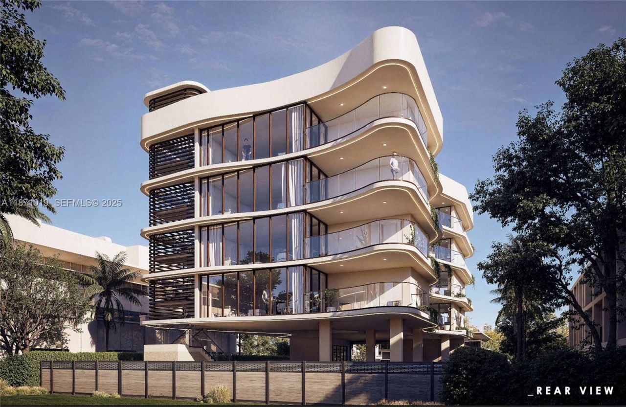 1974 Marseille Dr, Miami Beach, FL 33141 Photo