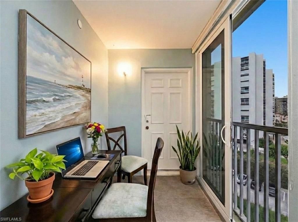 3483 Gulf Shore Blvd N, Unit 604, Naples, FL 34103 Photo