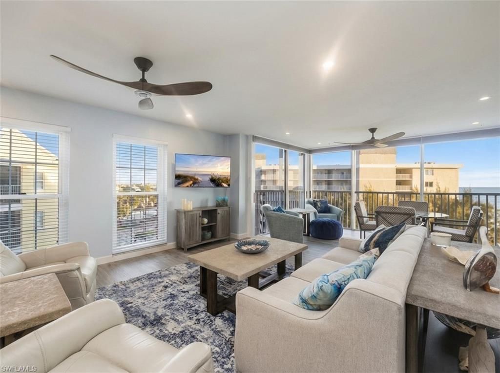 3483 Gulf Shore Blvd N, Unit 604, Naples, FL 34103 Photo