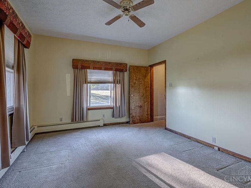 2921 Tylersville Road, Hamilton, OH 45015 Photo 4