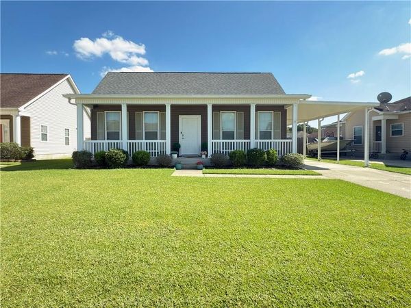 2637 CEDAR CREEK Street, Marrero, LA 70072
