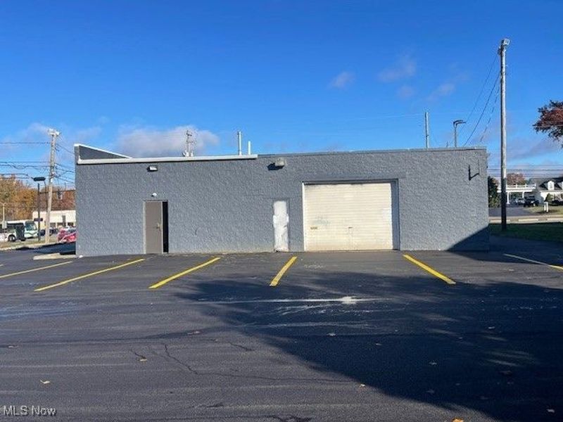 1300 Main Street, Ravenna, OH 44266 Photo 3