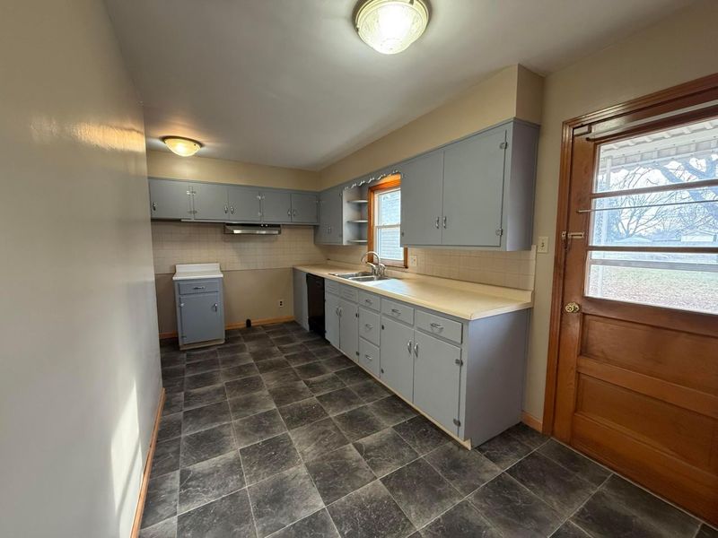 311 Tarlton Road, Circleville, OH 43113 Photo 10