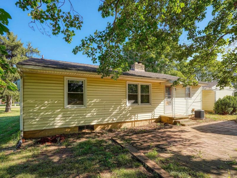 311 Tarlton Road, Circleville, OH 43113 Photo 6