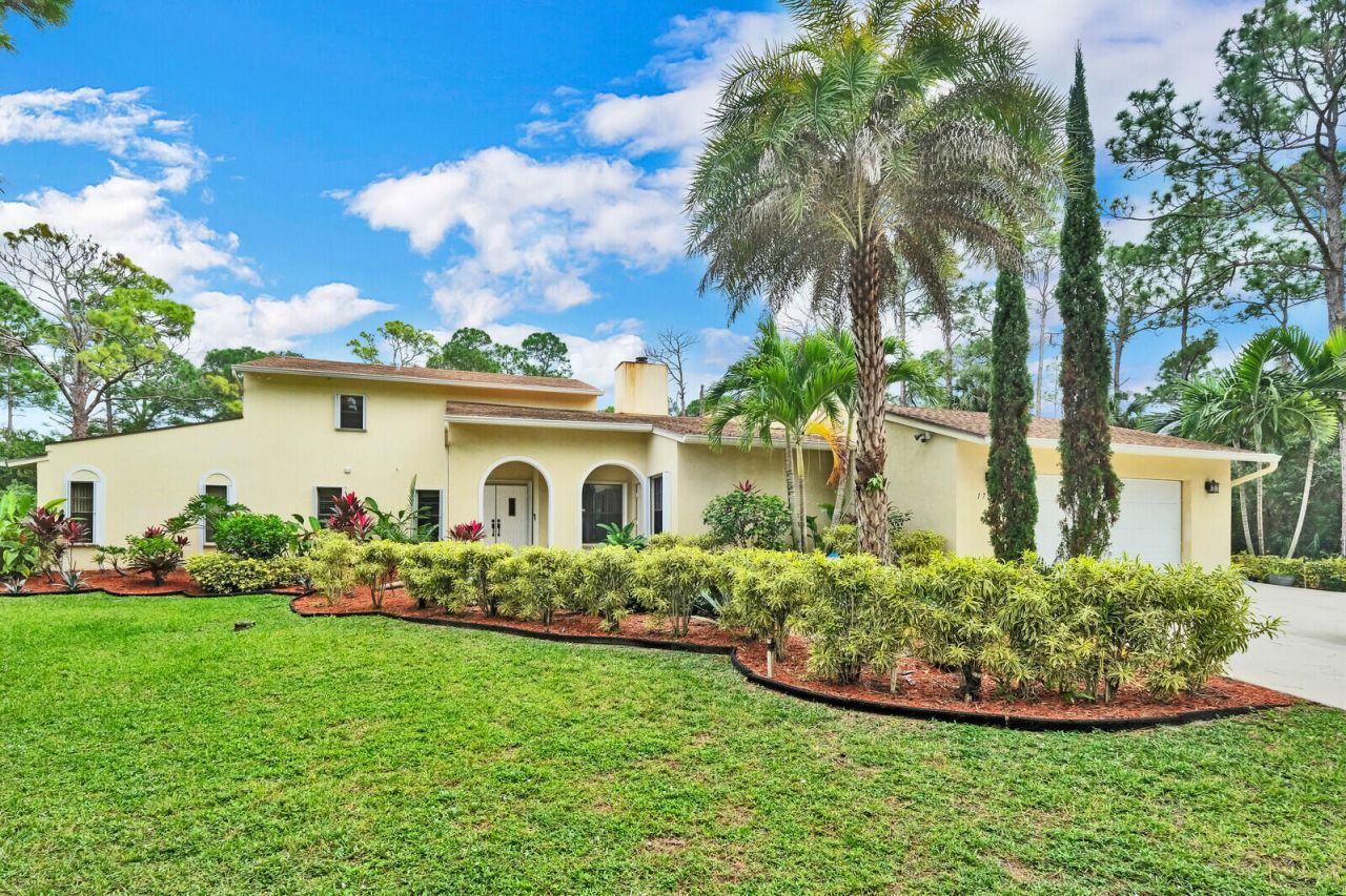 17520 Bridle Court Nw, Jupiter, FL 33478 Photo