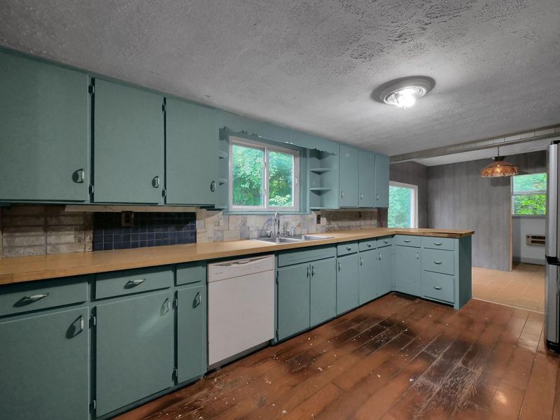 44 E Sandusky Street, Chesterville, OH 43317 Photo 4