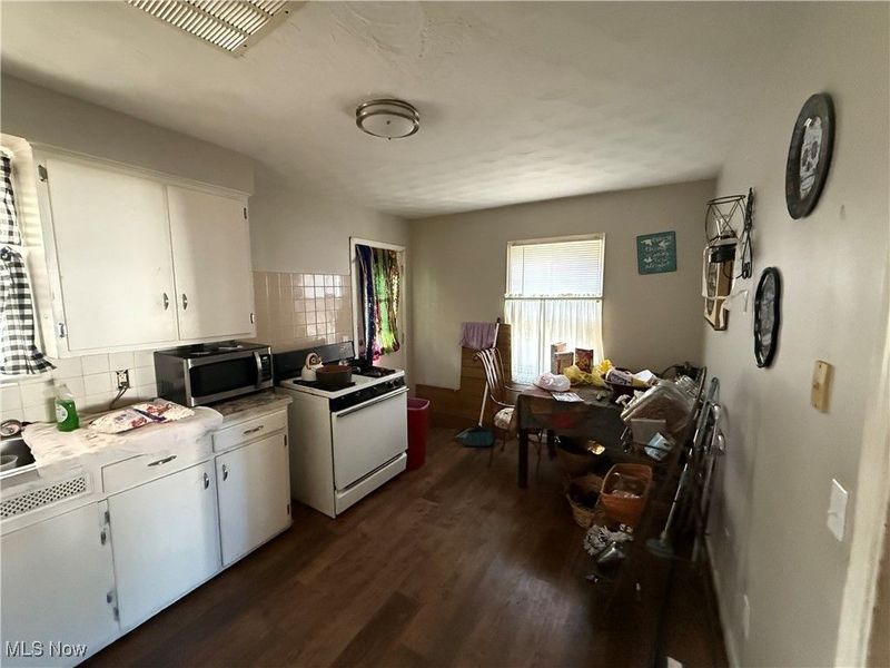 3934 Gary Avenue, Lorain, OH 44055 Photo 16