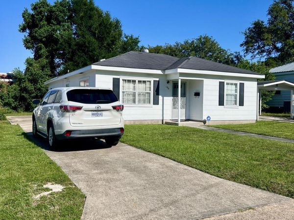 186 Summer Place, Biloxi, MS 39530