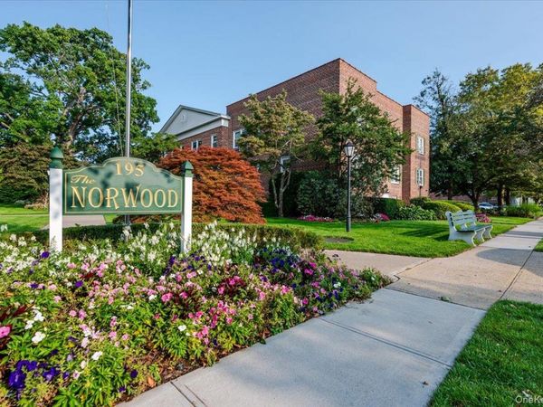 195 N Village Avenue, Unit Suite 1, Rockville Centre, NY 11570