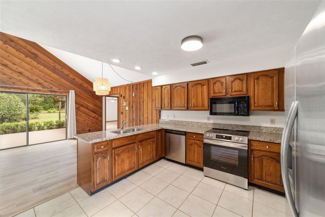 165 NE 55th Avenue, Ocala, FL 34470 Photo