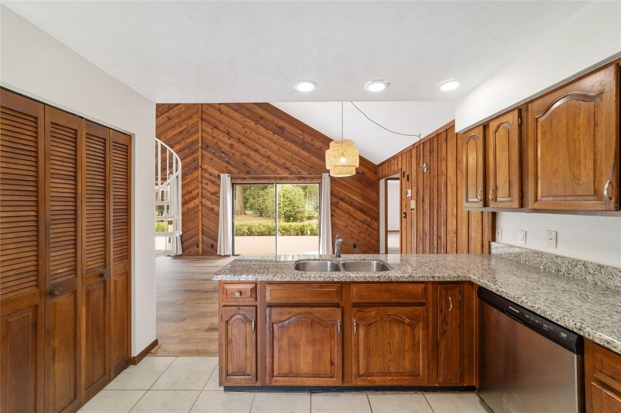 165 NE 55th Avenue, Ocala, FL 34470 Photo