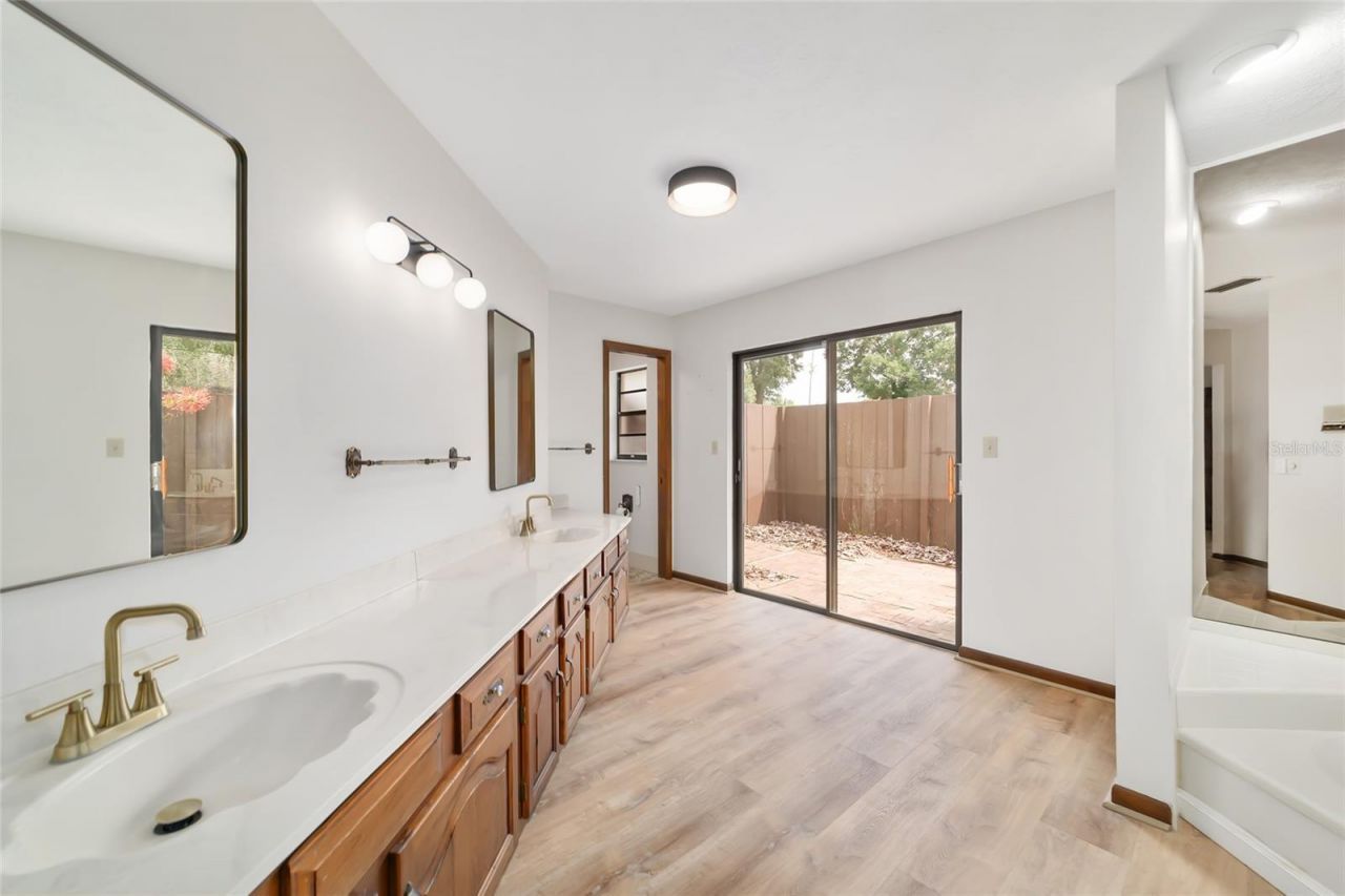 165 NE 55th Avenue, Ocala, FL 34470 Photo